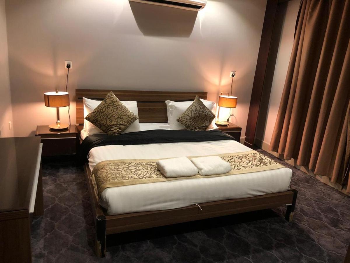 Stars Home Suites Hotel - Al Hamra Jidda Exteriör bild