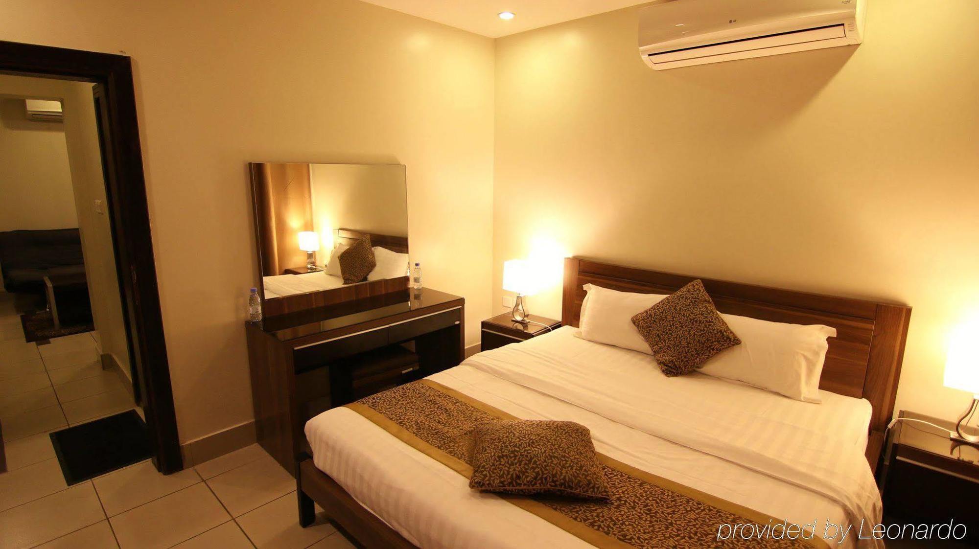 Stars Home Suites Hotel - Al Hamra Jidda Exteriör bild