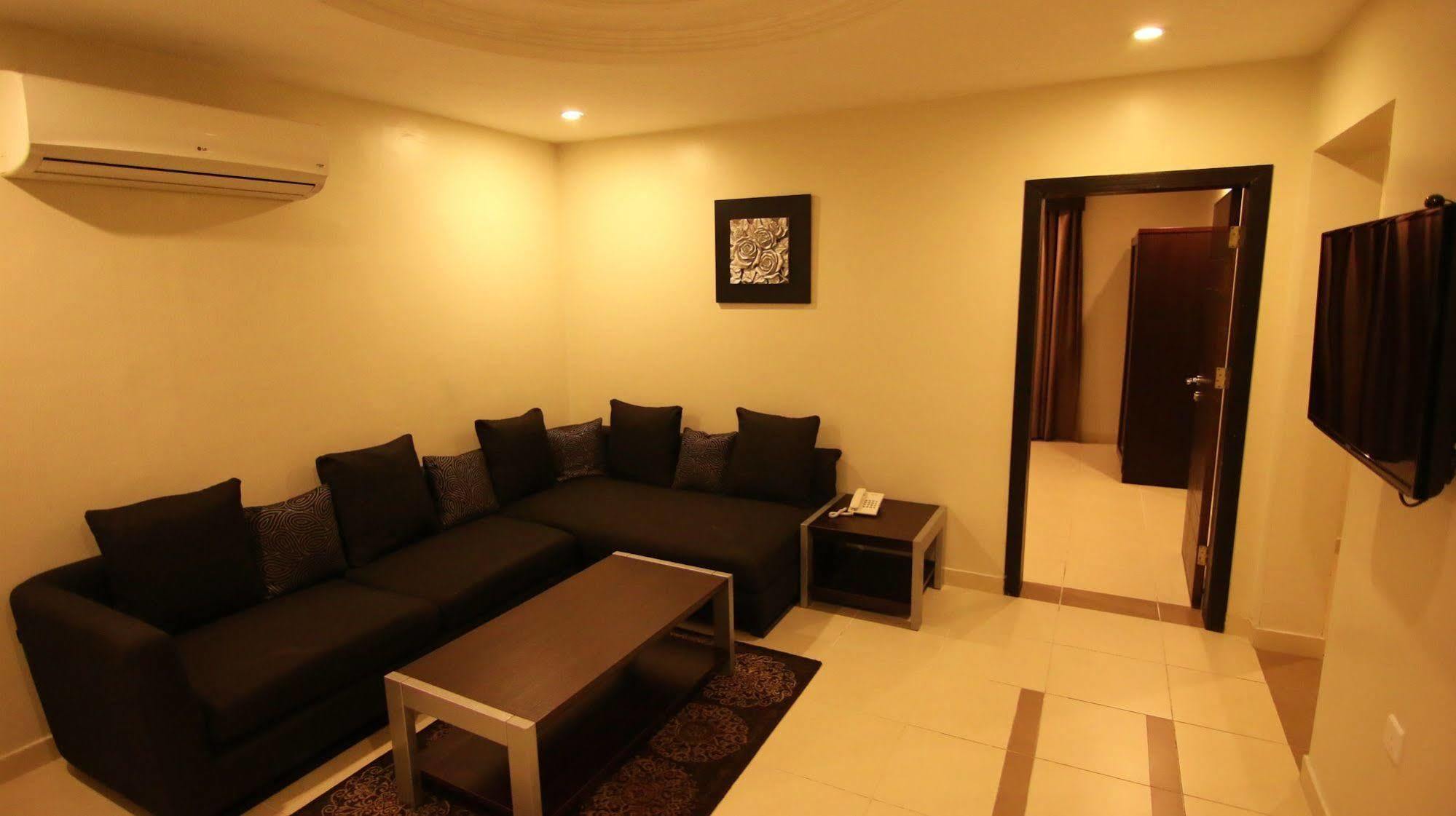 Stars Home Suites Hotel - Al Hamra Jidda Exteriör bild